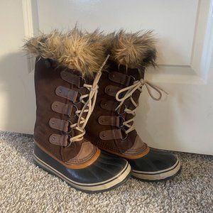 Sorel Brown and Black Winter Boots